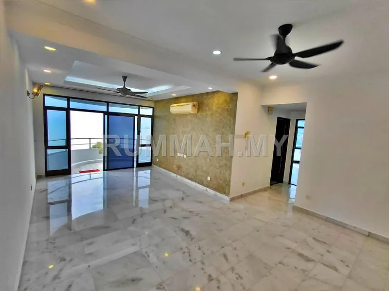 Marina Tower or Ratu Mutiara at Tanjung Bunga Seaview unit 1300sf for sale