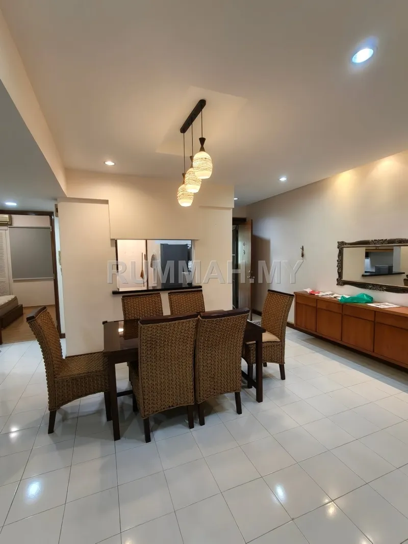 condo in Pulau Tikus, Penang — photo 3