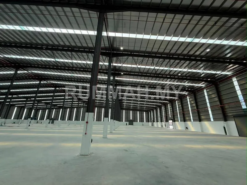 Factory for Rent @ Perai Industrial Estate, Perai | 45 Ft High Ceiling
