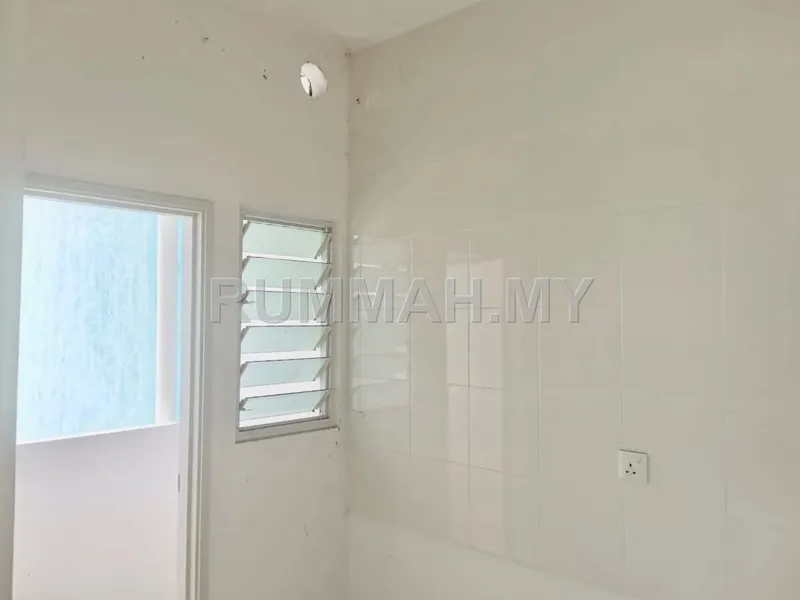 condo in Tanjung Tokong, Penang — photo 3