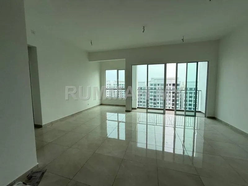 Lucerne  Residence @ Bayan Lepas| A Mid-floor| 3Cp