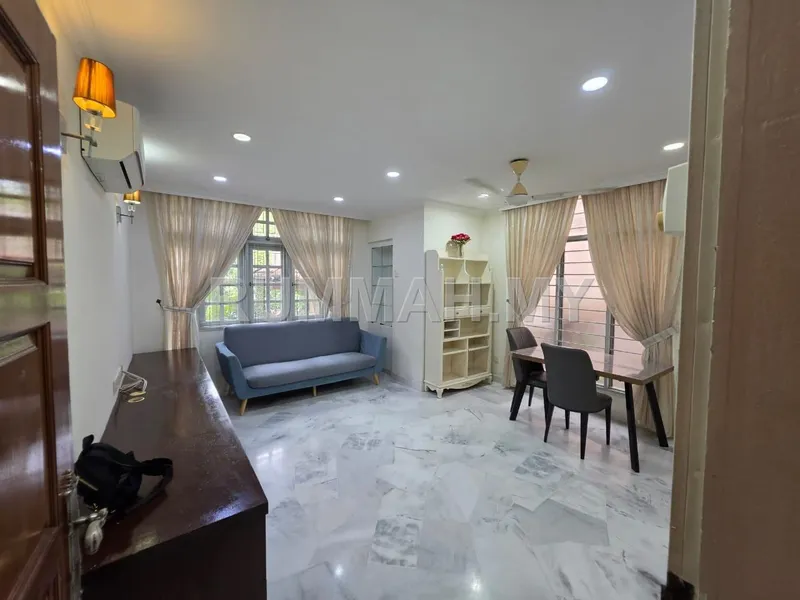 condo in Pulau Tikus, Penang — photo 3