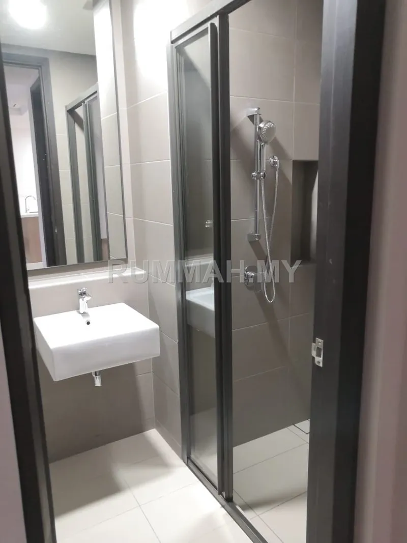 condo in Tanjung Tokong, Penang — photo 3