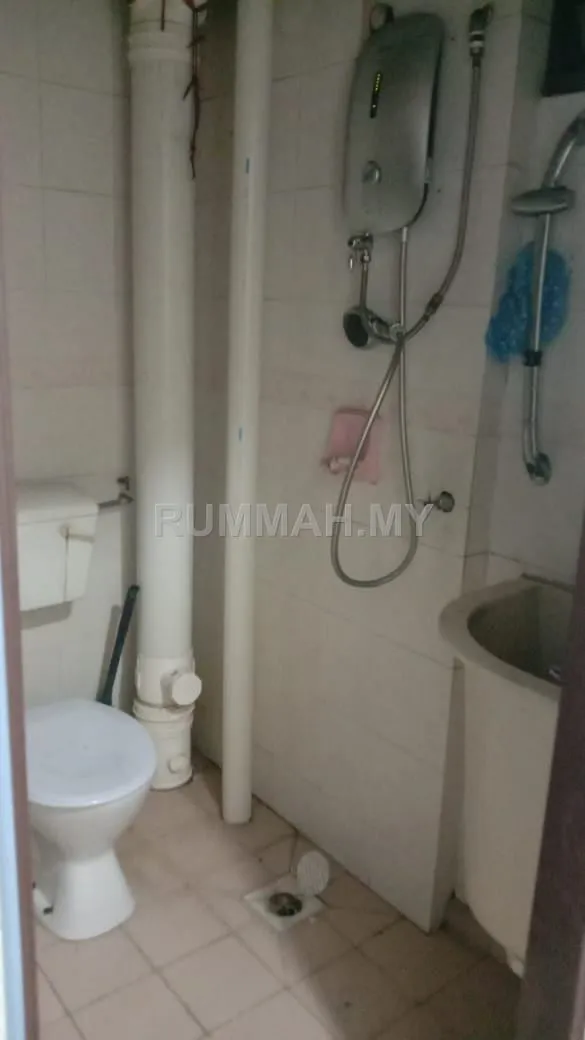 condo in Relau, Penang — photo 3