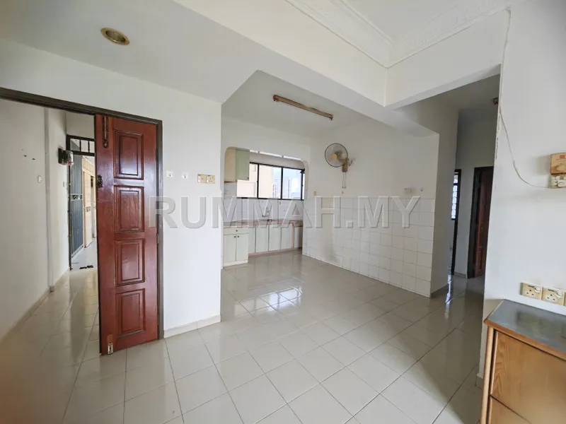 condo in Jelutong, Penang — photo 3