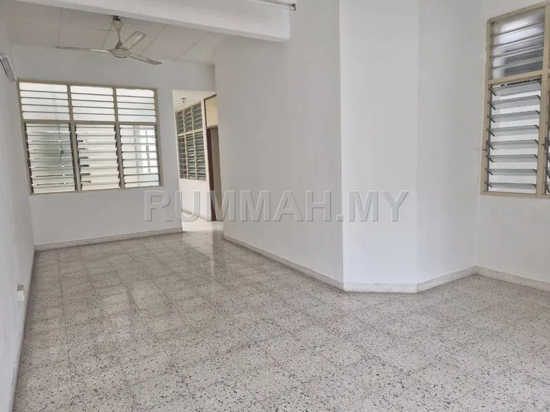 house in Perai, Penang — photo 2