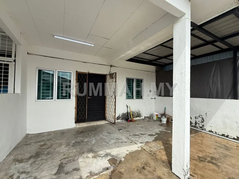 house in Bukit Minyak, Penang — photo 2