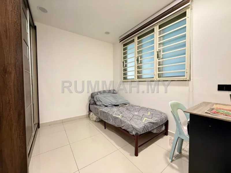 condo in George Town, Penang — photo 3