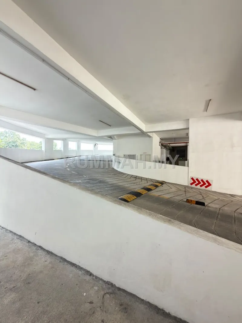 condo in Tanjung Tokong, Penang — photo 3