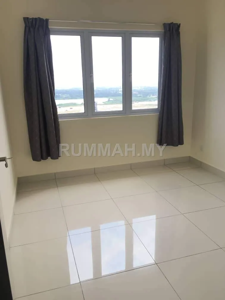 condo in Taman Mas Sepang, Selangor — photo 3