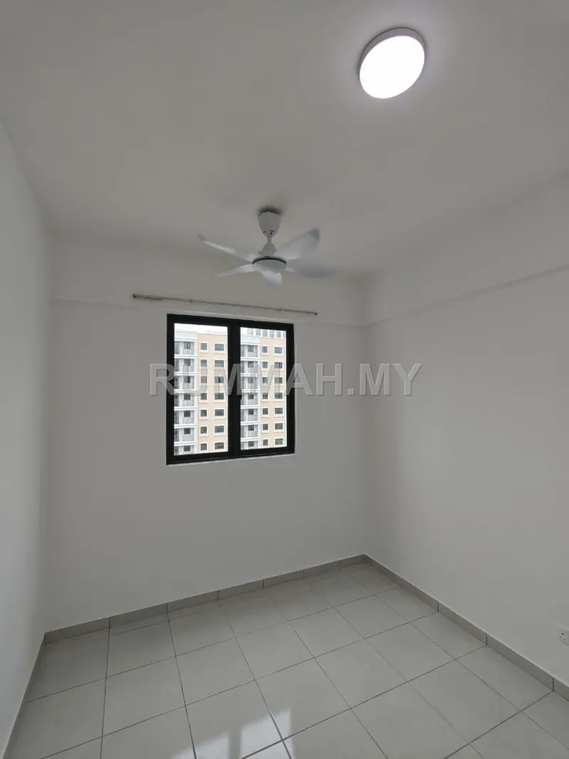 condo in Gelugor, Penang — photo 2