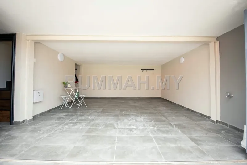 house in Tanjung Tokong, Penang — photo 2