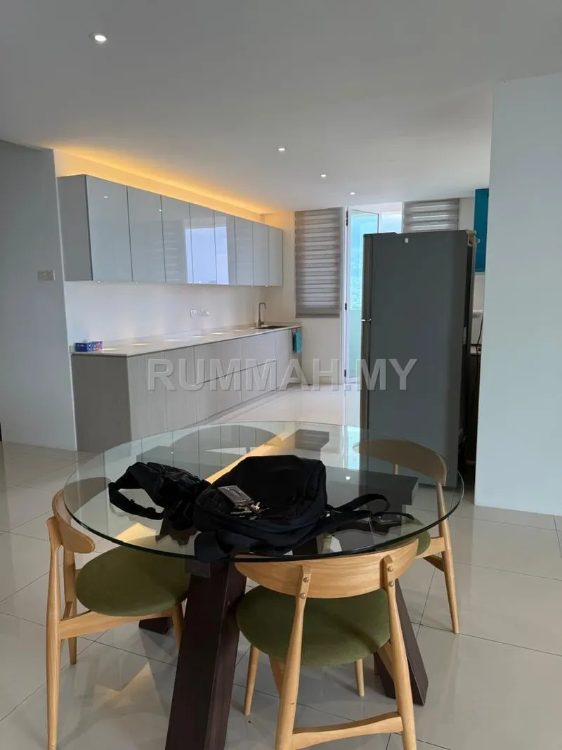 Scott Residences Super Low Density High Floor 3000 Sqft For Rent & Sale Now !! 