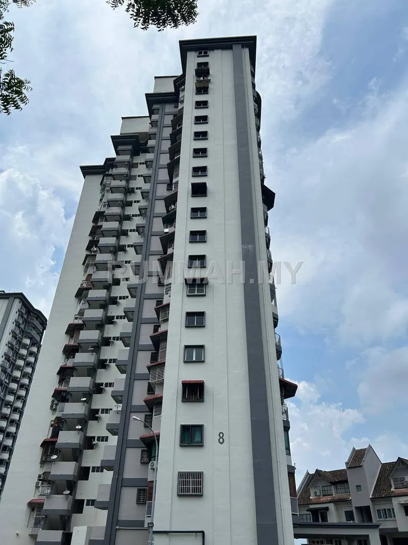 Condo for Sale @ Mutiara View Apartments, Gelugor | Spacious
