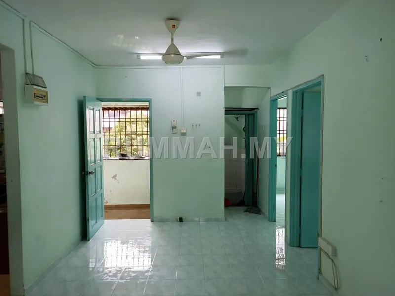 condo in Taman Rinting (Masai), Johor — photo 2