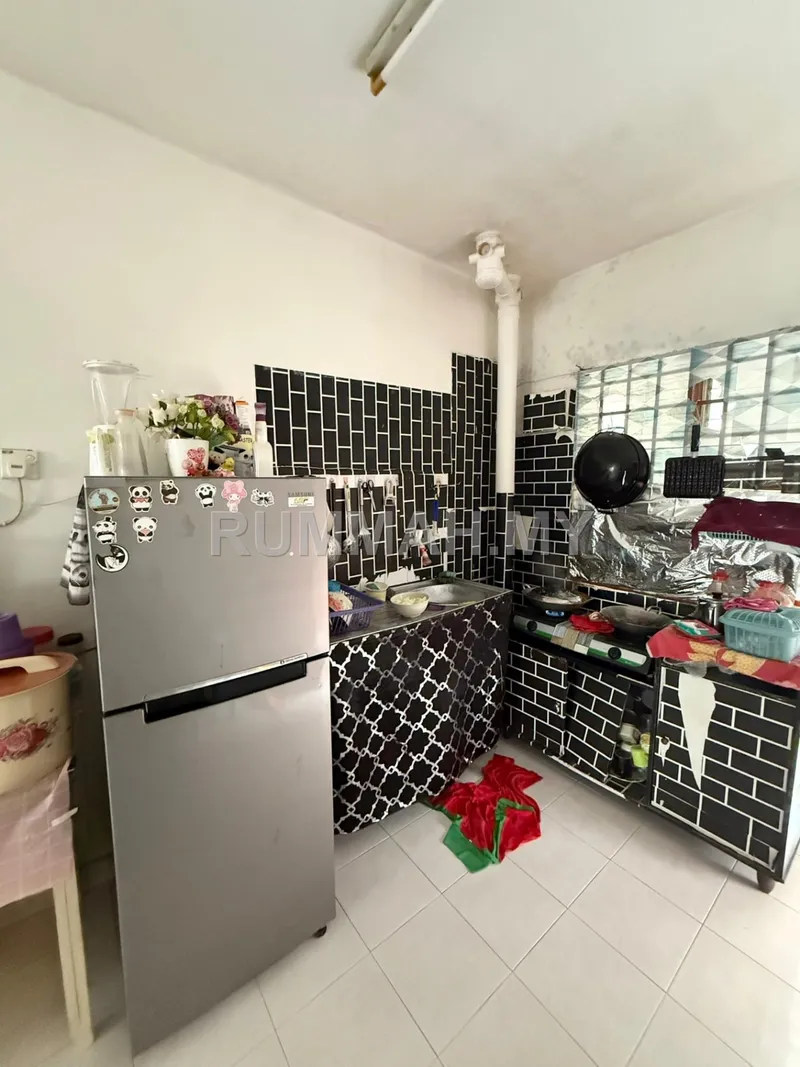 condo in Bandar Seri Alam (Masai), Johor — photo 3