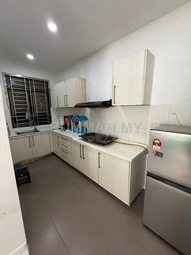 condo in Tampoi, Johor — photo 2