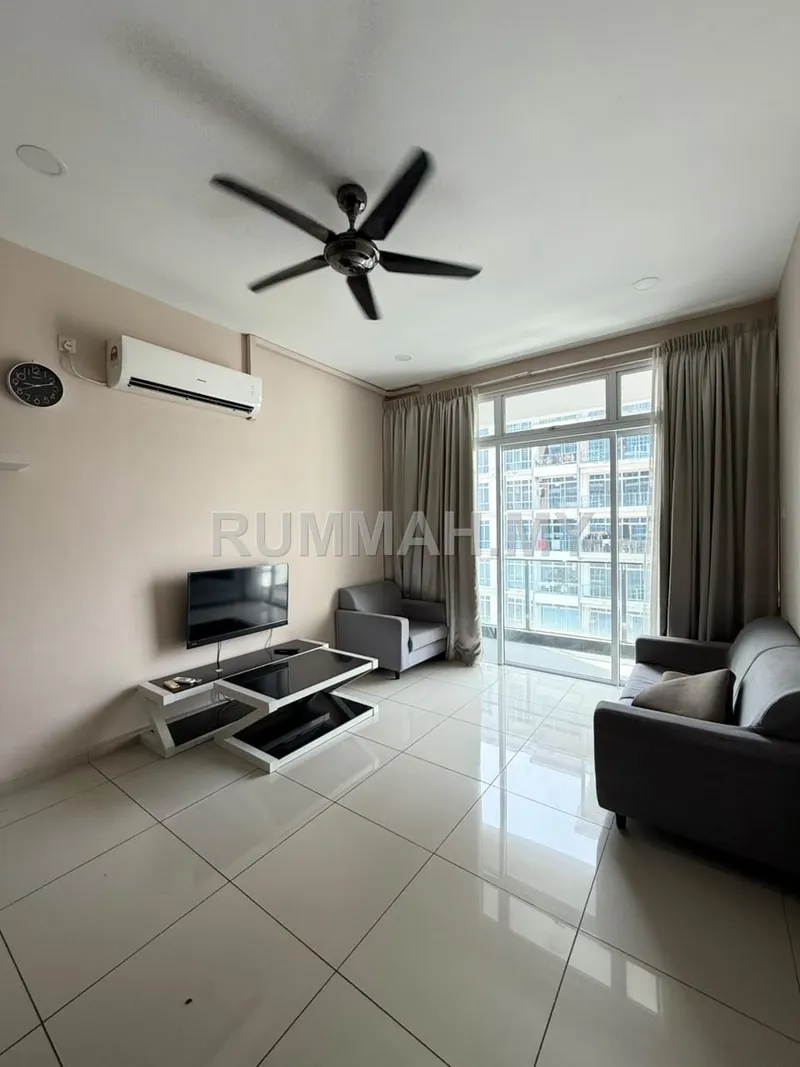 3-bedroom condo in Taman Impian Senai, Johor for sale — 3 Bedroom Serviced Apartment 968 sqft, The Senai Garden Senai