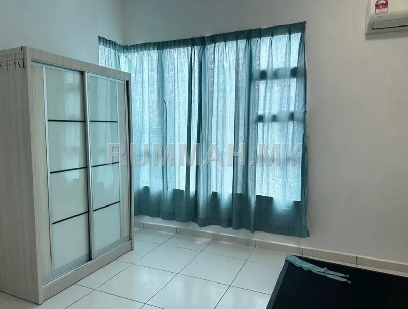 condo in Bukit Indah, Johor — photo 3