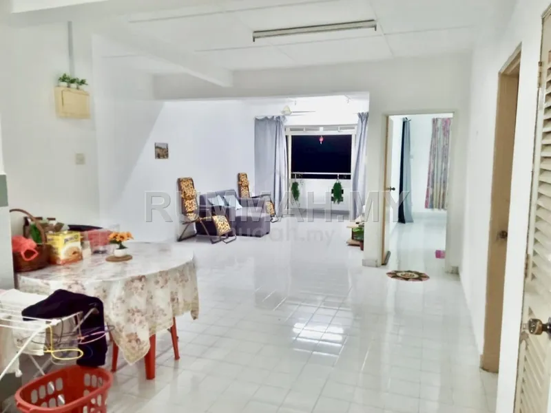 condo in Taman Tanjung Puteri Resort, Pasir Gudang, Johor — photo 2