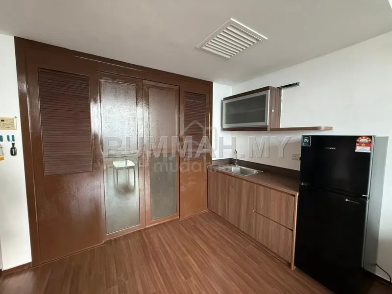 condo in Bandar Baru Seri Alam, Masai, Johor — photo 2