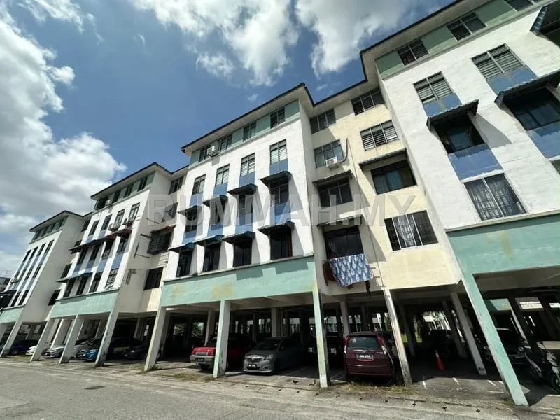 3-bedroom condo for sale in Taman Tan Sri Yaacob, Johor - Low Cost Flat , Taman Tan Sri Yaacob Skudai