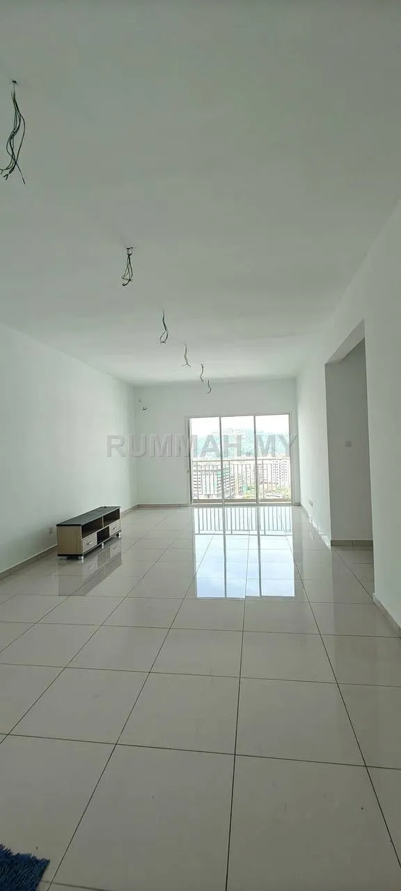 3-bedroom condo for sale in Sungai Ara, Penang