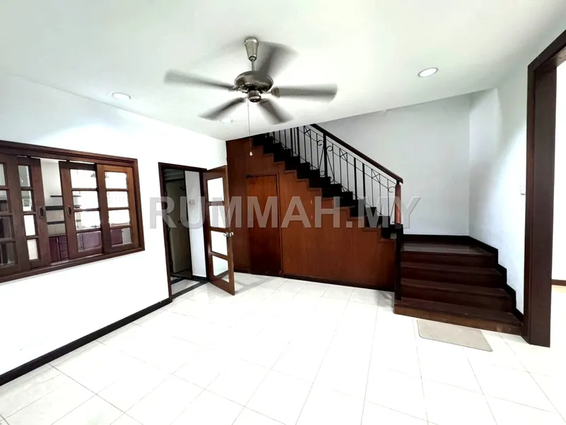 house in Tanjung Tokong, Penang — photo 3