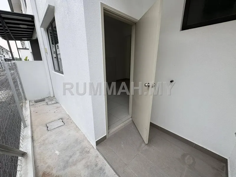 house in Bandar Rimbayu, Selangor — photo 2