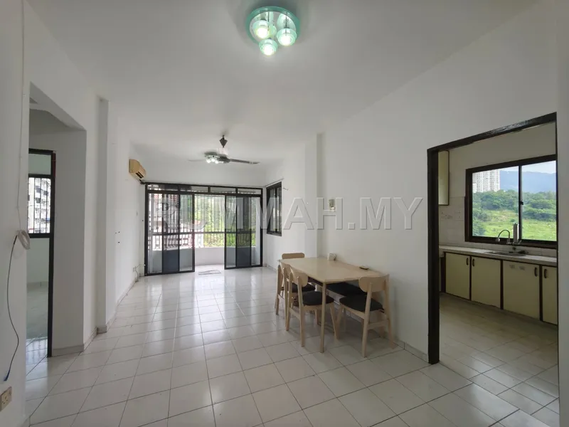 Greenalane Heights Block B, Island Glades, Worth Buy