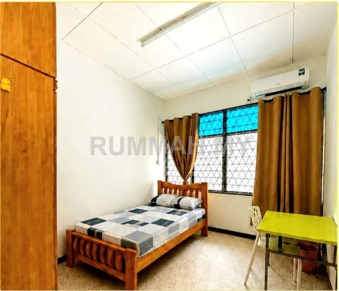 house in Sungai Dua Island, Penang — photo 2