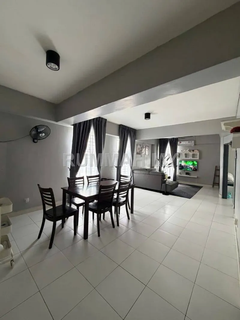Calisa Residence, Below Market Non Bumi, 924sqft 3 Rooms Corner Unit, Taman Mas Puchong