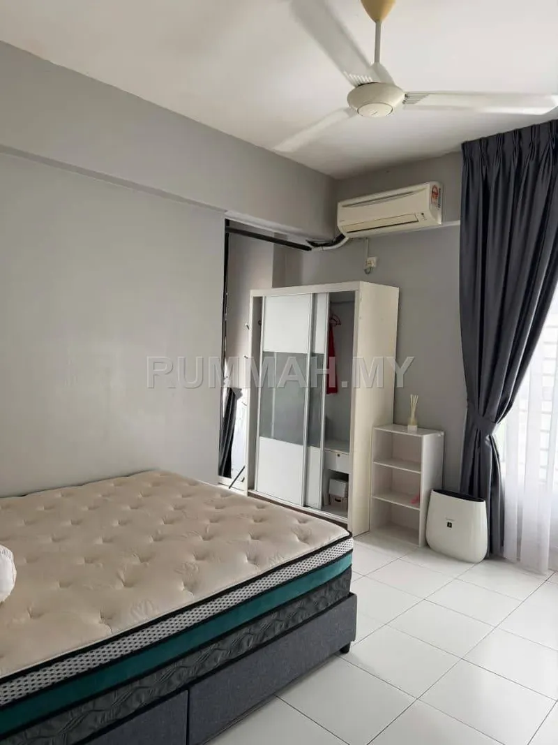 condo in Puchong, Selangor — photo 3