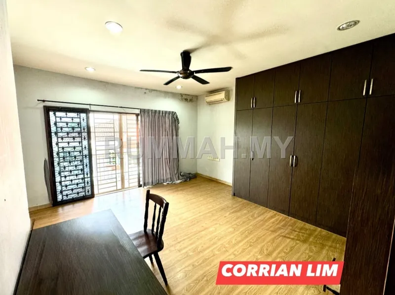 house in Batu Uban, Penang — photo 2