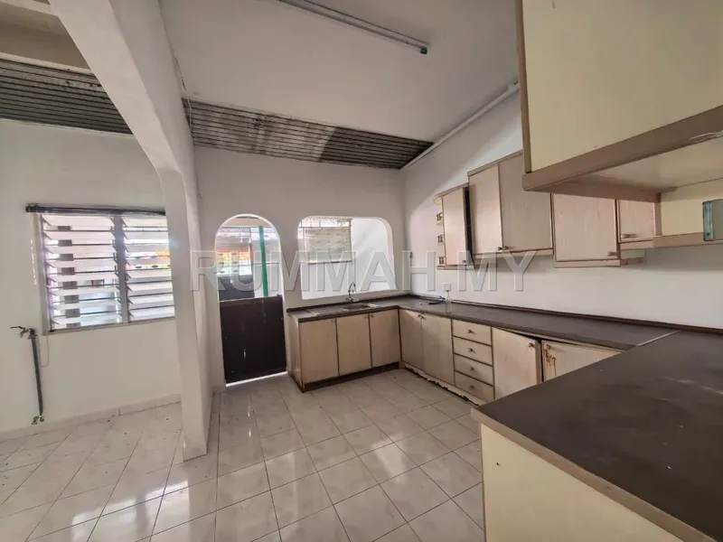 house in Jelutong, Penang — photo 3