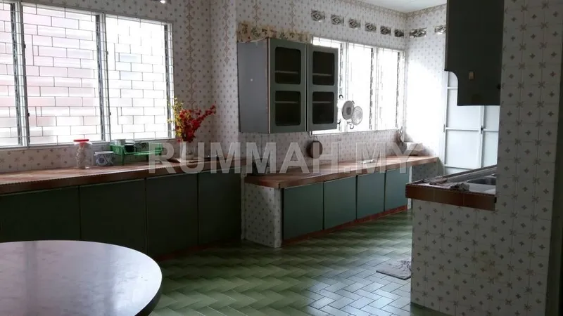 house in Jelutong, Penang — photo 2