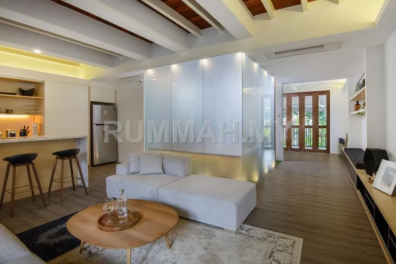 3-Storey Terraced House for Rent @ Tanjung Bungah, Penang | Fully Furnished