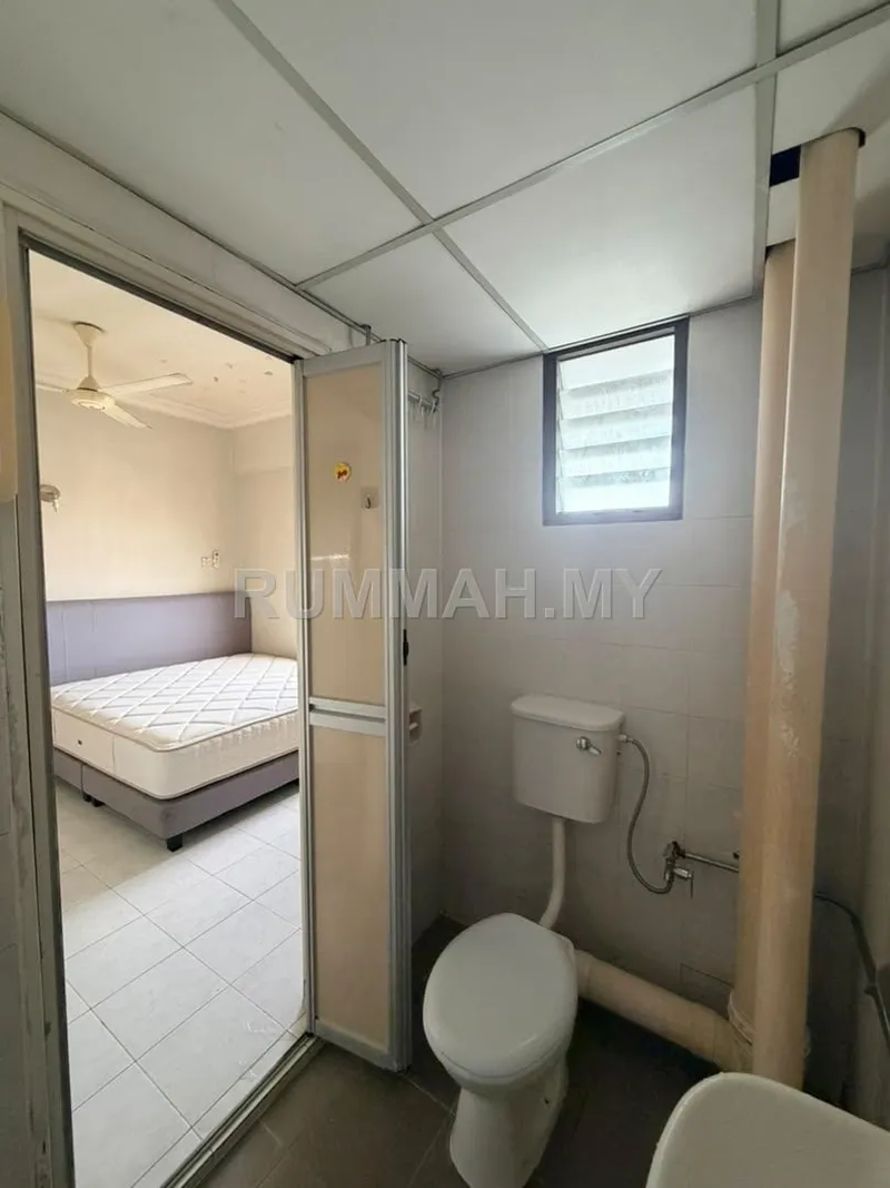 condo in Relau, Penang — photo 3