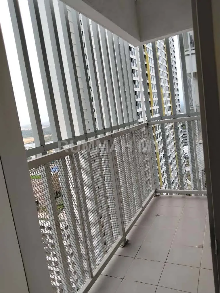 condo in Batu Kawan, Penang — photo 3