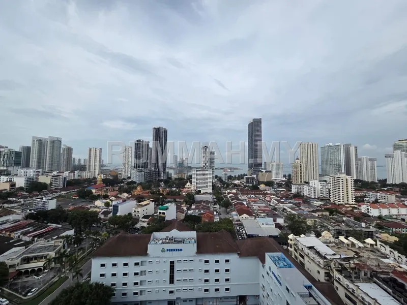 condo in Pulau Tikus, Penang — photo 3