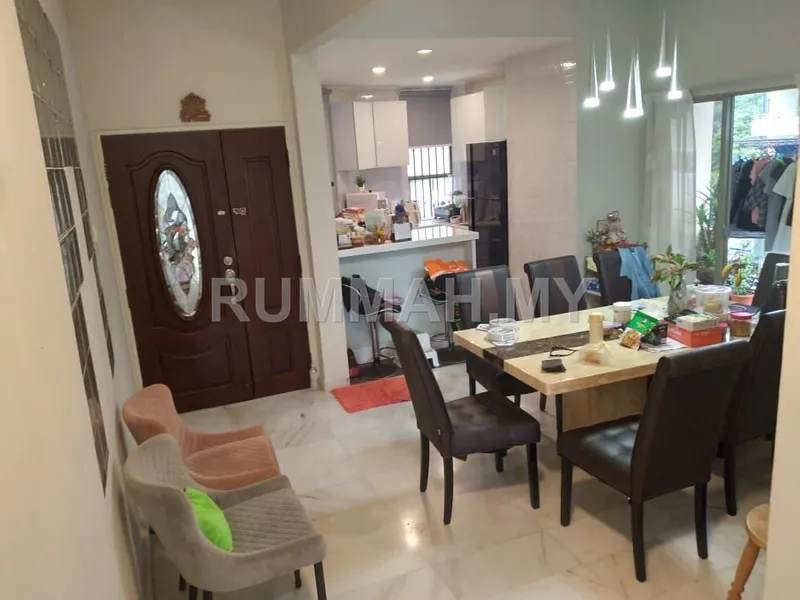 Condo for Sale @ Diamond Villa Condominiums, Emerald Tower | Fully Furnished
