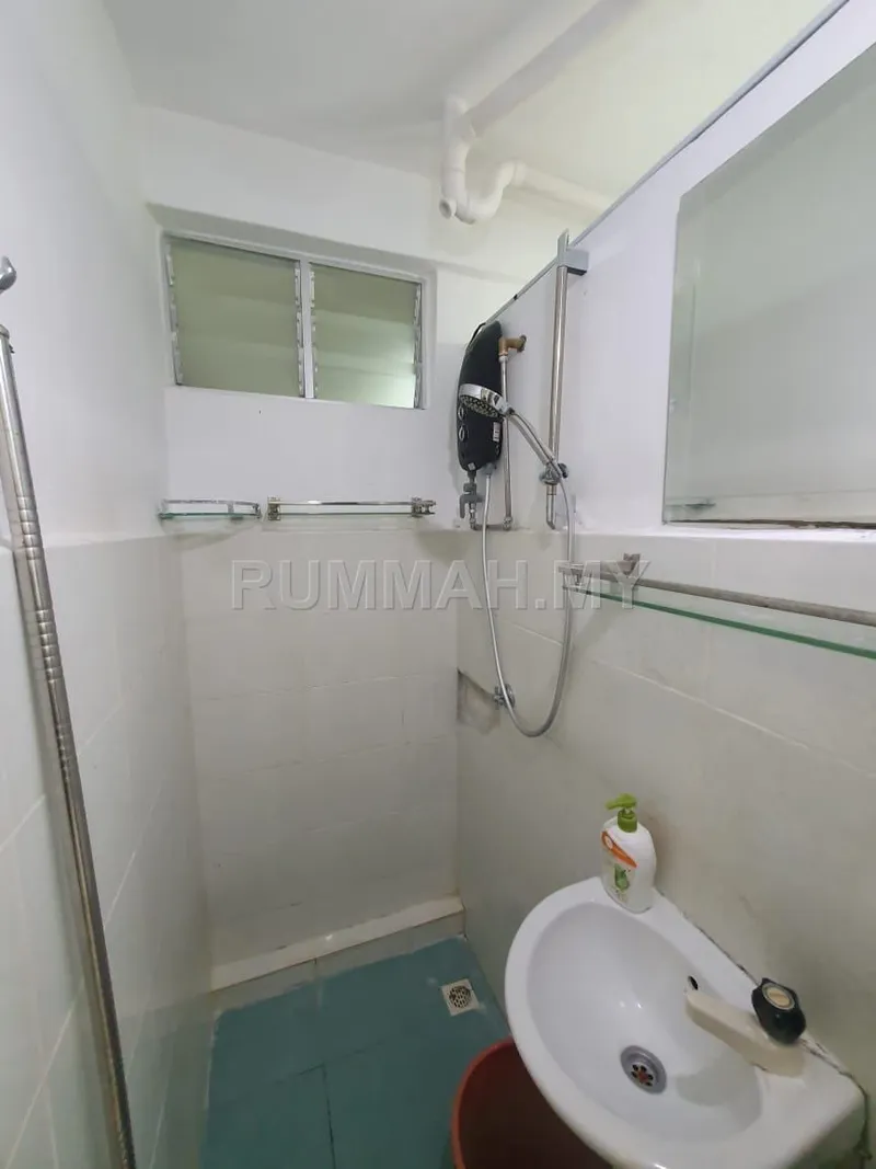 condo in Tanjung Tokong, Penang — photo 3