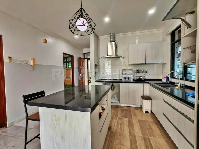 condo in Tanjung Bungah, Penang — photo 3