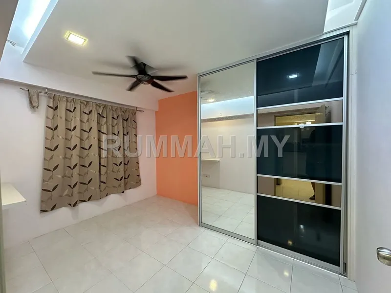 condo in Tanjung Tokong, Penang — photo 3