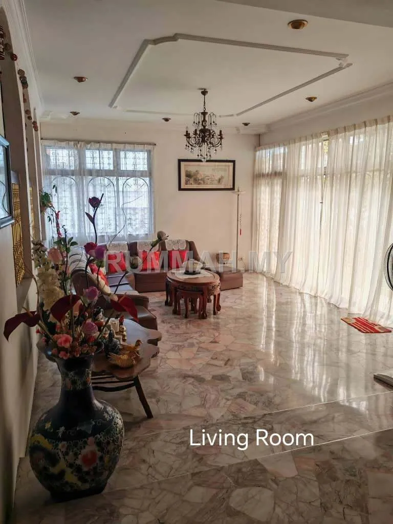 house in Jelutong, Penang — photo 2
