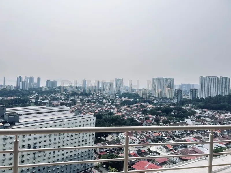 Delima Palace Condo Middle Floor 2551sf 3CP Greenlane