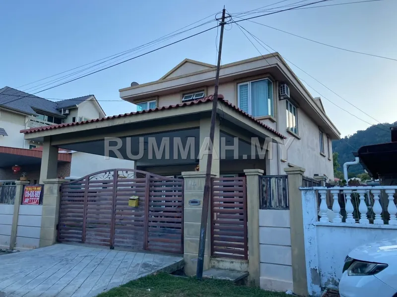 house in Gelugor, Penang — photo 2