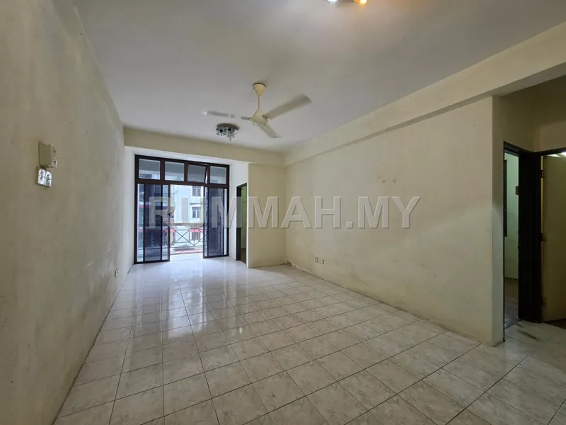 Sri Abadi Apartment @ Sungai Ara, Penang Island For Sale
