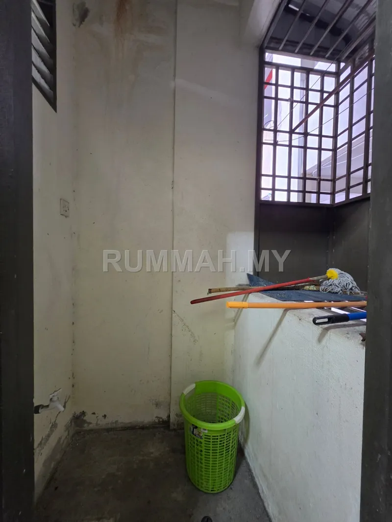 condo in Sungai Ara, Penang — photo 3