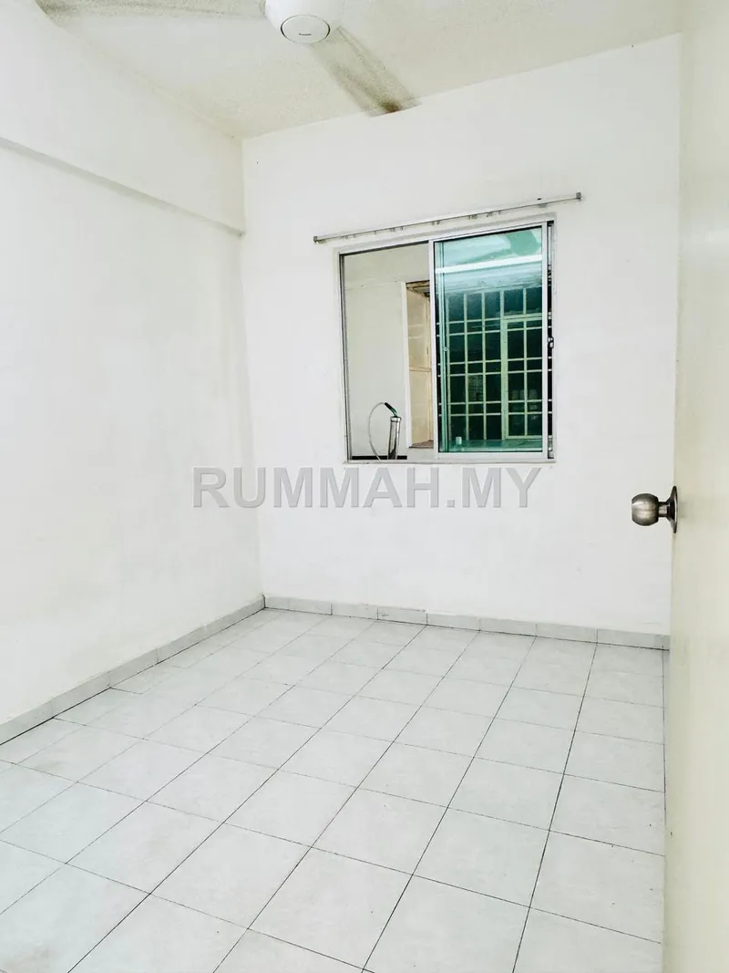 condo in Jelutong, Penang — photo 2